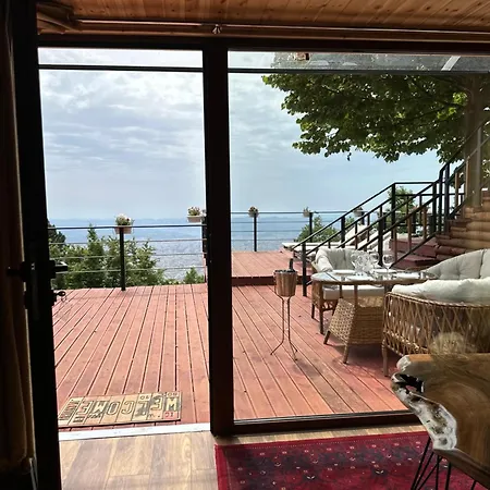 Dajti Paradise מלון טיראנה