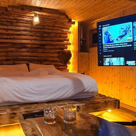Albergue Paradise Dajti
