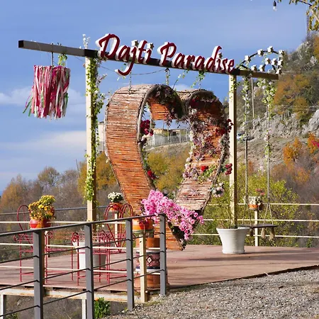Dajti Paradise 4* טיראנה